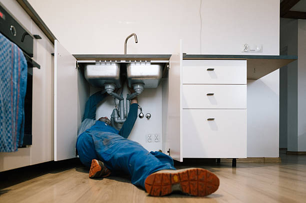 Professional Plumbing technician working in Springdale, OH
